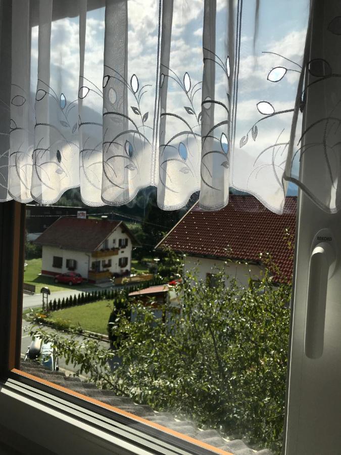 Nikolaus Und Evelyn Astner, Ferienwohnungen Tröpolach Exteriör bild