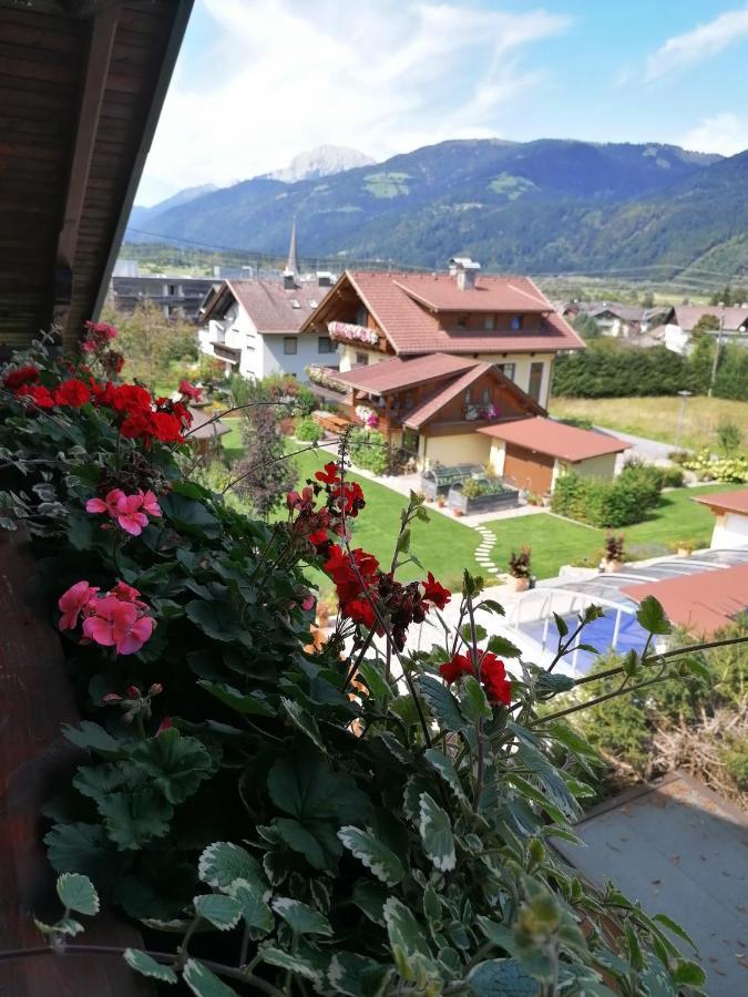 Nikolaus Und Evelyn Astner, Ferienwohnungen Tröpolach Exteriör bild